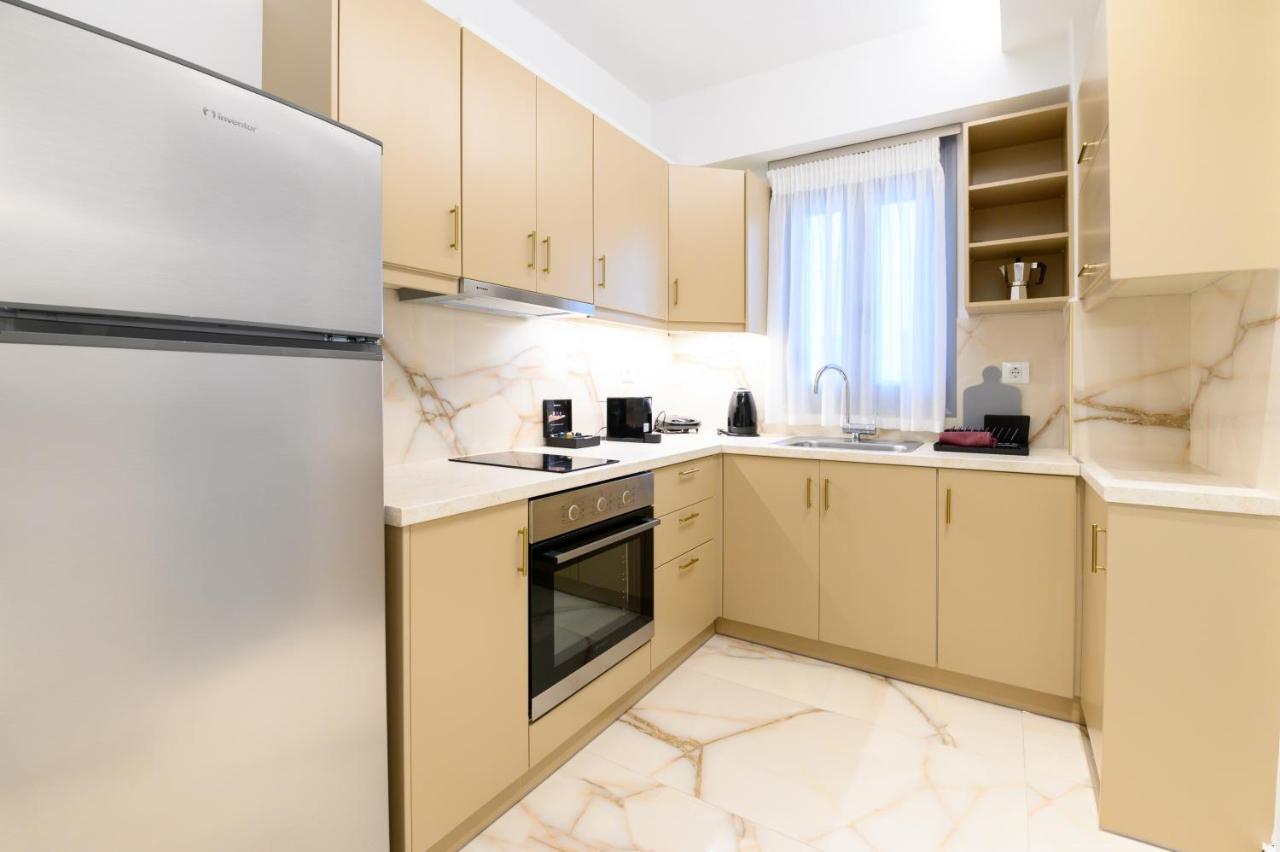 Momento Luxury Walking Distance From The Apartment