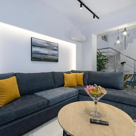 Momento Luxury Apartments Walking Distance From The Beach Nikiana Buitenkant foto