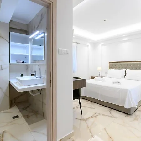 Momento Luxury Apartments Walking Distance From The Beach Nikiana Buitenkant foto