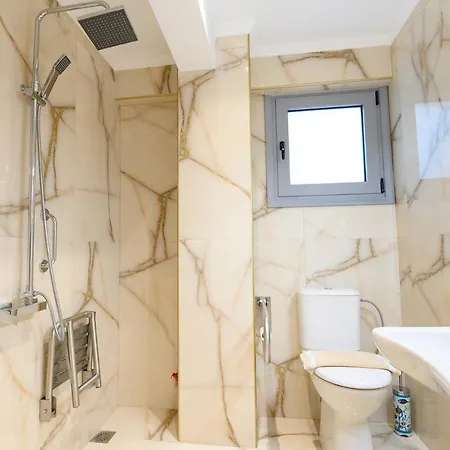 Momento Luxury Apartments Walking Distance From The Beach Nikiana Buitenkant foto