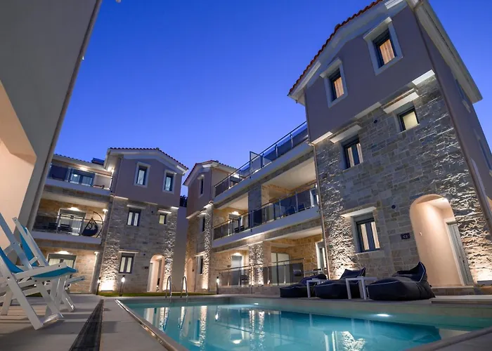 Momento Luxury Apartments Walking Distance From The Beach