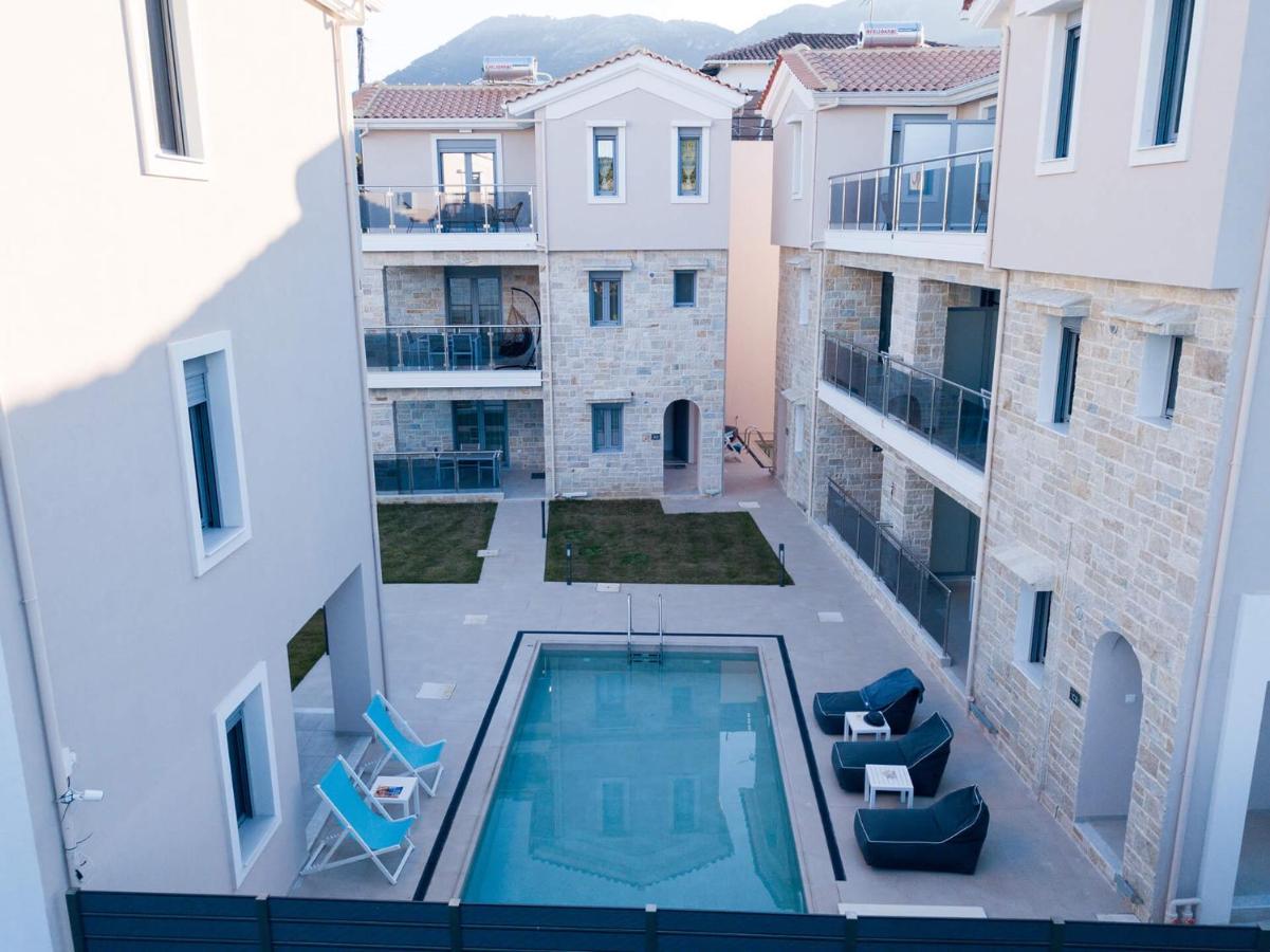 Momento Luxury Walking Distance From The Nikiana