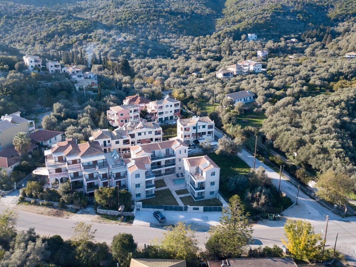 Apartment Momento Luxury Walking Distance From The Nikiana
