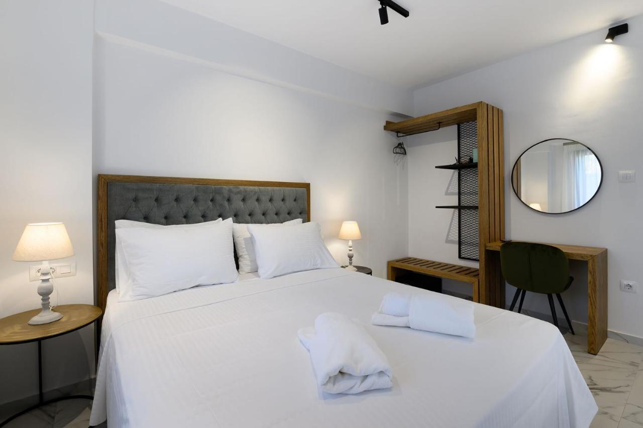 Momento Luxury Walking Distance From The * Nikiana
