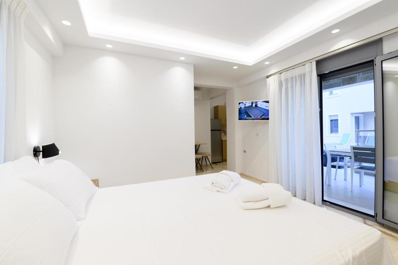 Momento Luxury Walking Distance From The Apartment