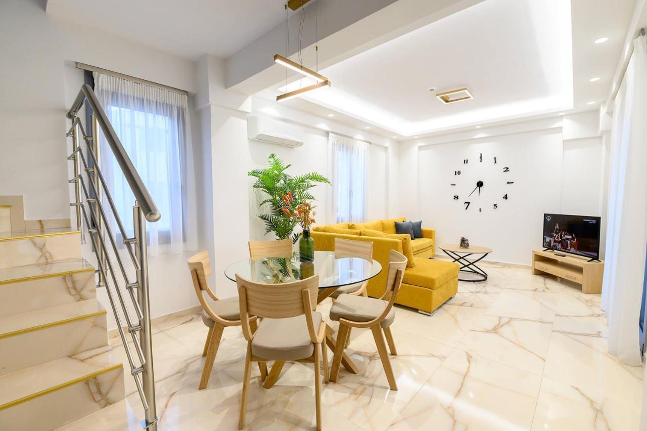 Momento Luxury Walking Distance From The Nikiana