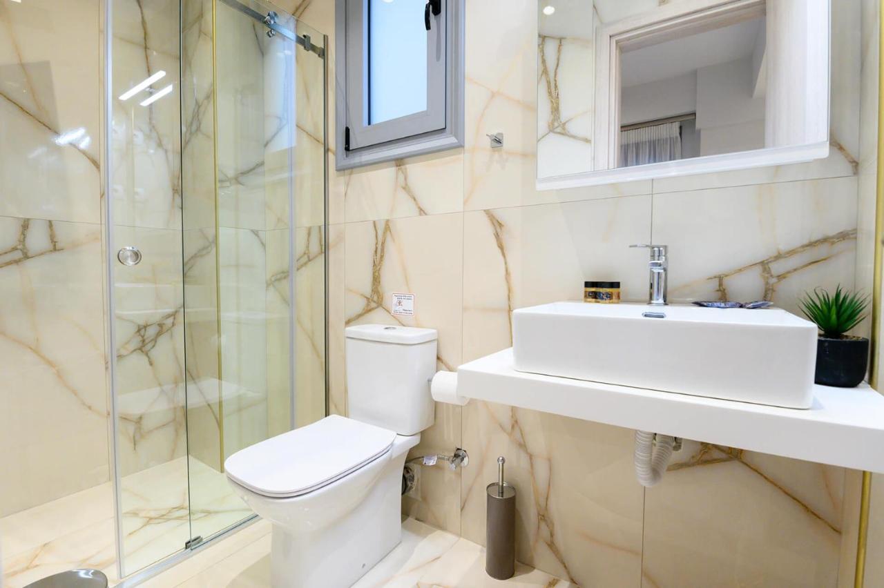 Apartment Momento Luxury Walking Distance From The *